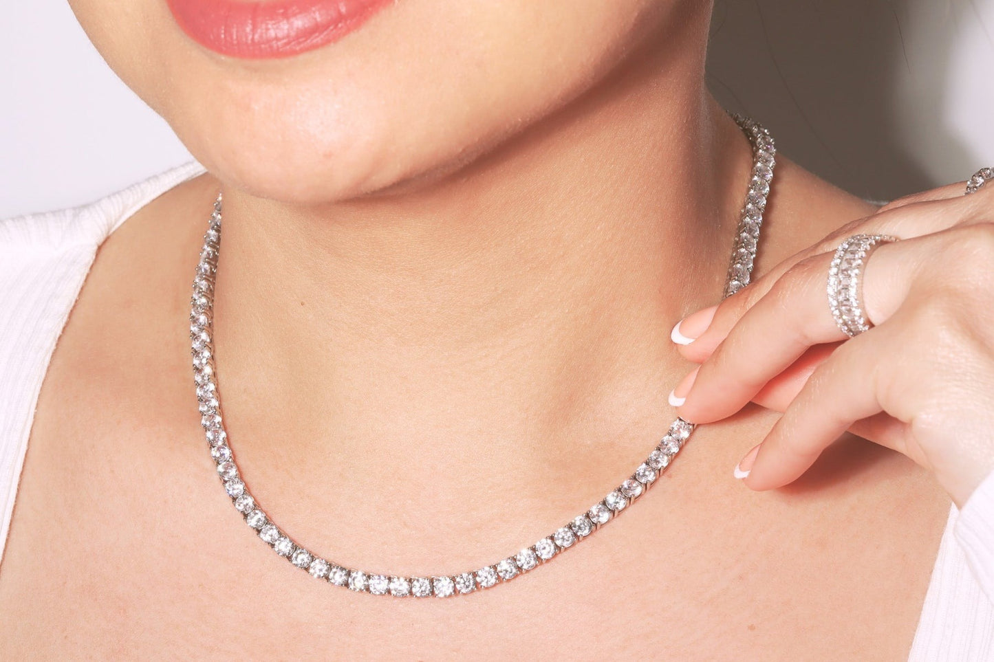 Round Tennis Necklace